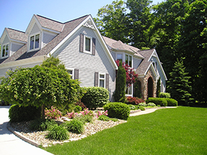 Landscapers and Lawncare Services in Brentwood, NY